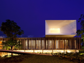Piracicaba House / Isay Weinfeld