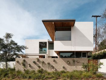 Sunrise House | MCK Architects
