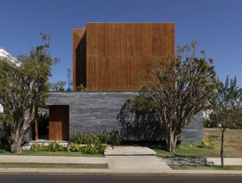 House of Jabuticabeiras | mf+arquitetos