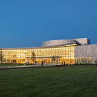 Bicknell Family Center for the Arts | William Rawn