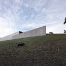 dezeen_Medhurst-Winery-by-Folk-Architects_ss_18