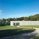 dezeen_Medhurst-Winery-by-Folk-Architects_ss_5