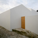 Casa-Lela-by-Oficina-dArquitectura_dezeen_784_13