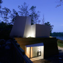 Lake-House_Taylor-and-Miller-Architecture-and-Design_sculptural_Massachusetts_USA_dezeen_1568_2