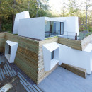 Lake-House_Taylor-and-Miller-Architecture-and-Design_sculptural_Massachusetts_USA_dezeen_1568_3