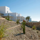 Summer-house-on-the-mountain_Kapsimalis-Architects_Prophet-Ilias_Santorini-Island_Greece_dezeen_1568_13