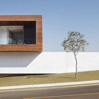 LA House | Guiherme Torres