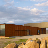 View Hill House + Vineyard | Denton Corker Marshall