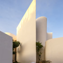 villa-z-mohamed-amine-siana-house-casablance-morocco-wavy-walls_dezeen_936_12
