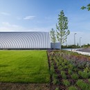 Dyson_Campus_The_Hangar_Exterior_Credit_WilkinsonEyreDyson_Research_Limited