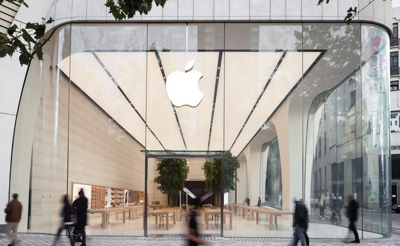 Apple-Store-Brussels_dezeen_ss