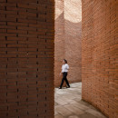 SALA-AY_03_Brick_Wall_Court_15