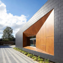 the-point-new-youth-centre-in-hampshire-ayre-chamberlain-gaunt-architecture-hampshire-uk_dezeen_2364_col_10