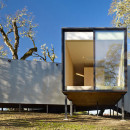 Moose-Road-house-by-Mork-Ulnes-Architects-frames-the-Californian-landscape_dezeen_ss_3