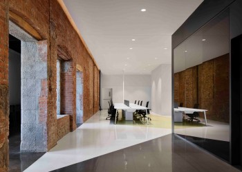 Lightspeed Montreal Headquarters | ADCF