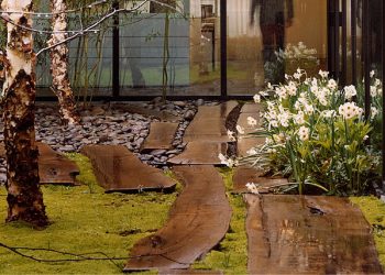 Tahari Courtyards | Michael Van Valkenburgh