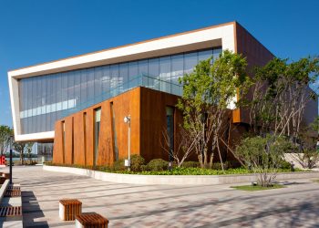 Wood cladding-Facade | Parklex