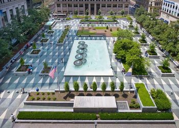 Mellon Square-Pittsburgh-PA | Simonds & Simon-Heritage Landscapes