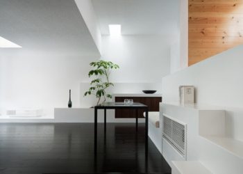 Gable House | Kouichi Kimura